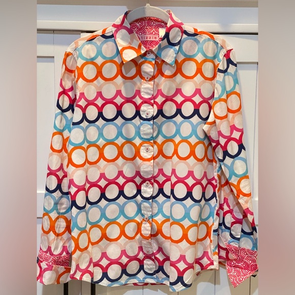 Fabulous TIZZIE button down top, Size S, vibrant circle pattern✨A+ condition✨ - Picture 1 of 7